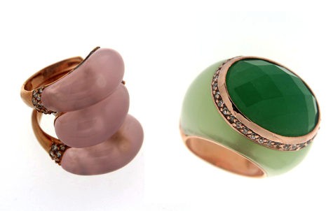 Anillo de cuarzo rosa y anillo de jade chapados en oro dorado