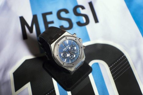 Reloj de Messi que saldrá a subasta