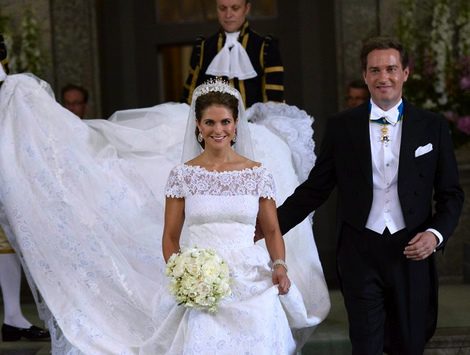 Looks de Magdalena de Suecia y Chris O'Neill el día de su boda
