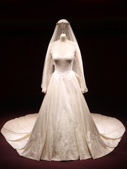 El vestido de novia de Kate Middleton, nominado a Mejor Diseño de 2011