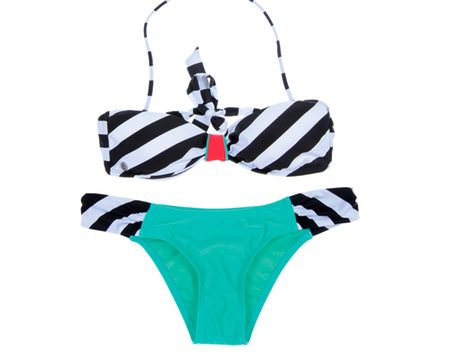 Bikini de la firma Volcom de la colección verano 2012