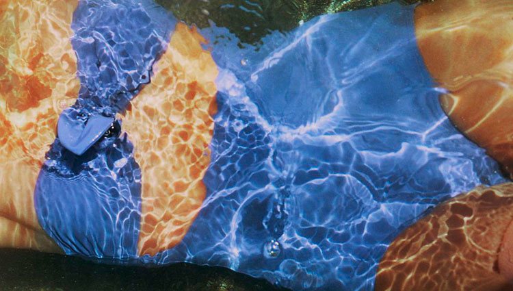 Traje de baño lila de la colección cápsula de The Attico X Eres | Foto: The Attico