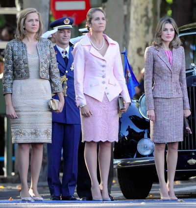 La Princesa Letizia, la Infanta Elena y la Reina Sofía reciclan sus trajes del Día de la Hispanidad