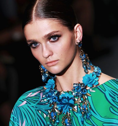 Aires retro y mucho color en el desfile de Gucci en la Semana de la Moda de Milán primavera/verano 2013