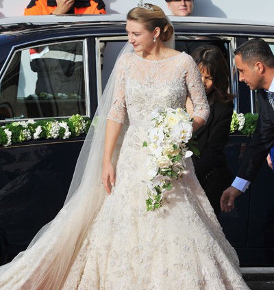 El vestido de novia de Stéphanie de Lannoy en su boda: un Elie Saab con encaje y cola de tul