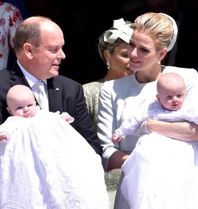 Los Príncipes Jacques y Gabriella de Mónaco, dos 'Baby Dior' el día de su bautizo