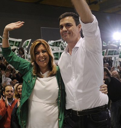 El look de Pedro Sánchez: para la carrera electoral apuesta por 'todo al blanco' en sus camisas