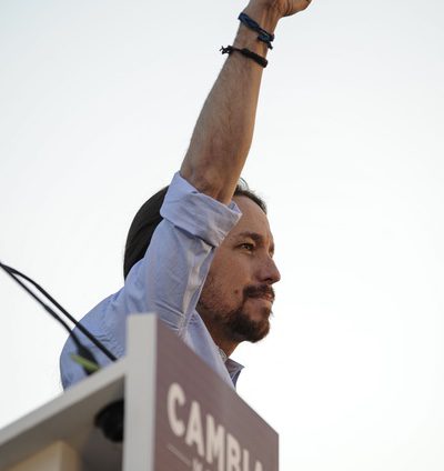 El morado de Pablo Iglesias: el estilo más descuidado e informal de las elecciones del 20D