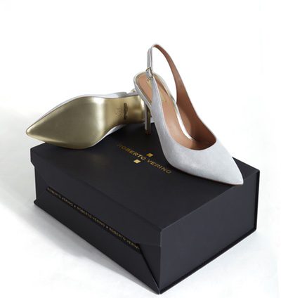 Roberto Verino lanza una colección exclusiva de tres modelos de zapatos para novia