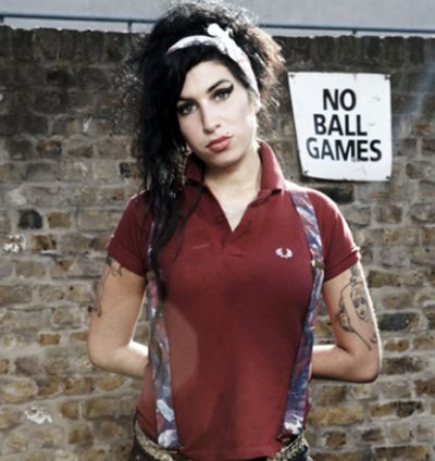 La familia de Amy Winehouse seguirá colaborando con Fred Perry