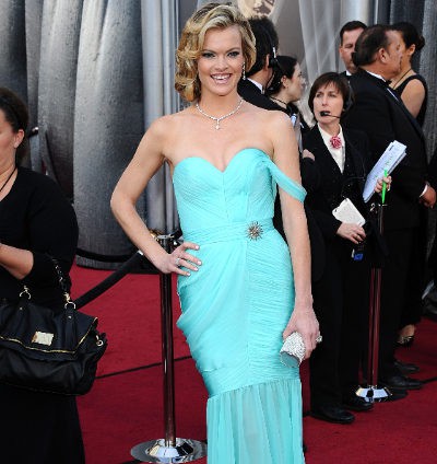 Colores, paillettes y drapeados, las tendencias que dominaron la alfombra roja de los Oscars 2012