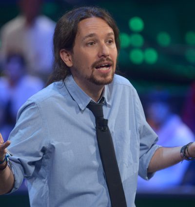 El gran cambio de Pablo Iglesias: el líder de Podemos se rinde ante las corbatas