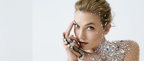 Permuta Exponer Adepto Karlie Kloss triunfa como nuevo diamante en la nueva campaña Crystaldust de  Swarovski - Bekia Moda