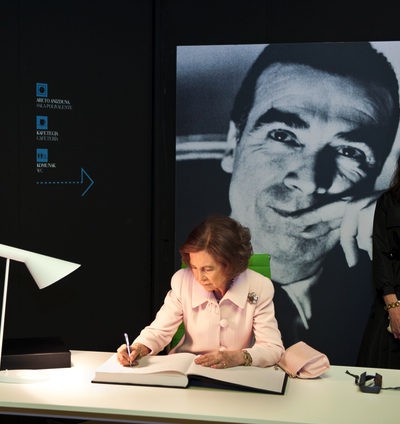 El museo Cristóbal Balenciaga rinde un sentido homenaje al 40 aniversario de la muerte del modisto