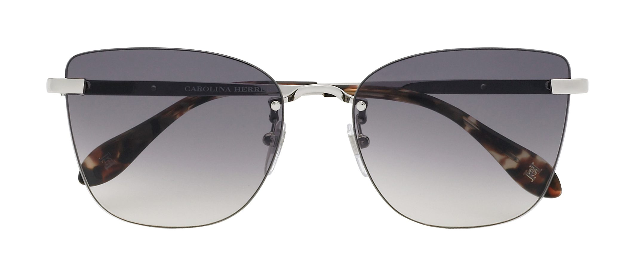 Carolina Herrera opta por el minimalismo en su colección de gafas de sol