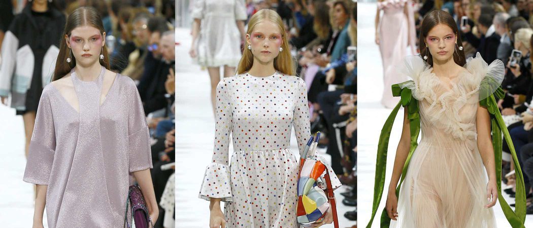 Valentino sube a la Paris Fashion Week una colección cargada de detalles para todos los gustos