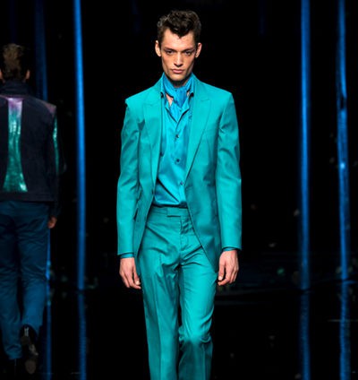 Roberto Cavalli metaliza la Semana de la Moda masculina de Milán