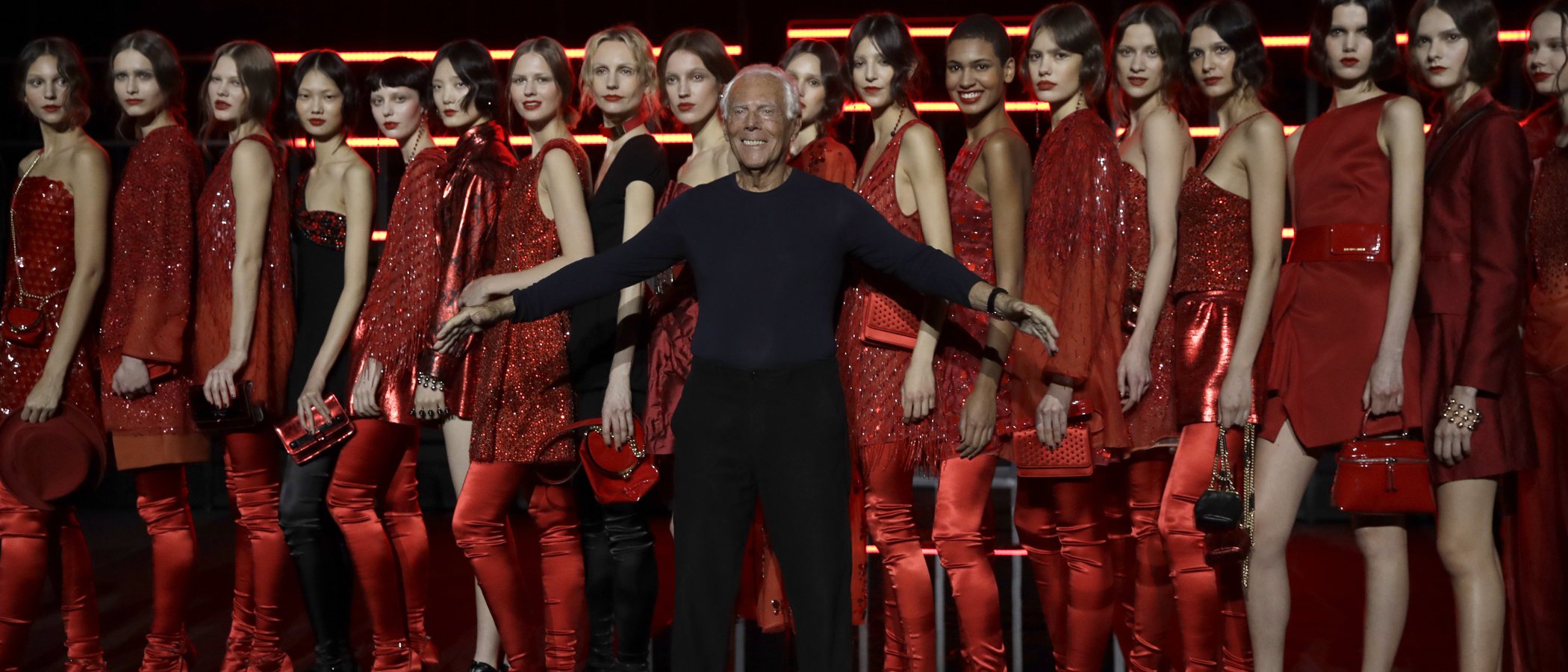 Armani vuelve a brillar por su elegancia con la colección otoño/invierno 2019/2020