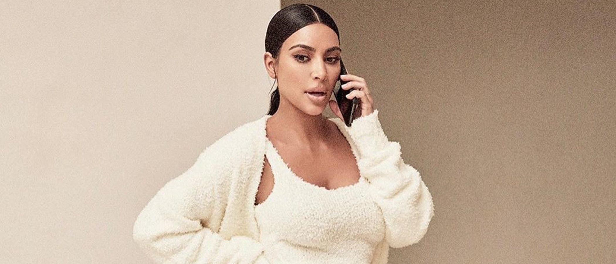 Kim Kardashian tiene el look perfecto para andar por casa gracias a su propia marca Skims