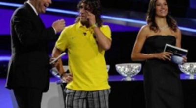 Carles Puyol se salta el dress code en la Gala de la UEFA