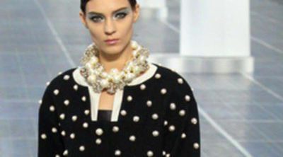 Karl Lagerfeld sorprende con la primavera/verano 2013 de Chanel en la Semana de la Moda de París