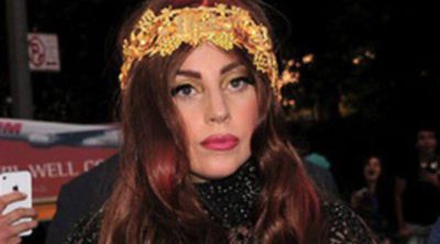 Lady Gaga subastará algunas de sus prendas y complementos