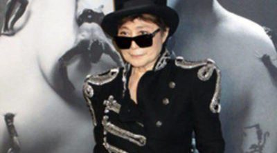 Yoko Ono diseñará una colección de ropa masculina inspirada en John Lennon