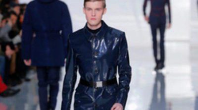Dior presenta un otoño/invierno 2013/2014 muy militar en la Semana de la Moda Masculina de París