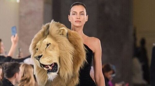 PETA sale en defensa de Schiaparelli por los looks Alta Costura de Kylie Jenner, Naomi Campbell, Irina Shayk y Shalom Harlow