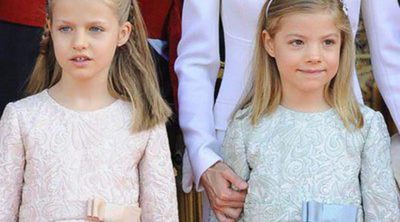 Look de la Princesa Leonor y la Infanta Sofía el día de la proclamación del Rey Felipe VI