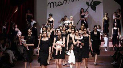 Dolce & Gabbana homenajea a las 'mammas' italianas sobre la Milán Fashion Week