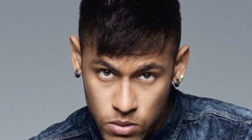 Neymar Jr ficha como chico Replay hasta el año 2018