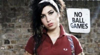 La familia de Amy Winehouse seguirá colaborando con Fred Perry