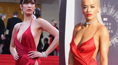 Rita Ora vs. Bella Hadid, ¿a quién le queda mejor este escotado vestido rojo?