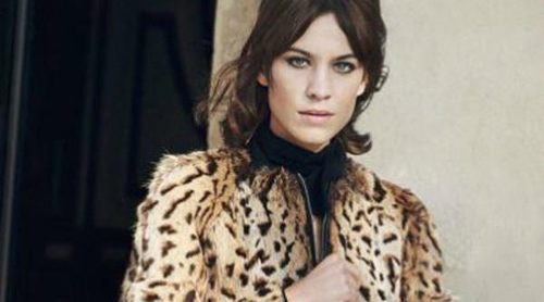 Longchamp estrena los nuevos bolsos 'Paris Premier' y 'Pénélope Fantasie' junto a su musa por excelencia: Alexa Chung