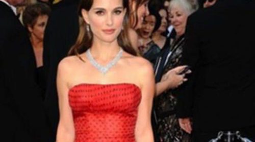 Venden el vestido que lució Natalie Portman en los Oscar 2012 por 40.000 euros