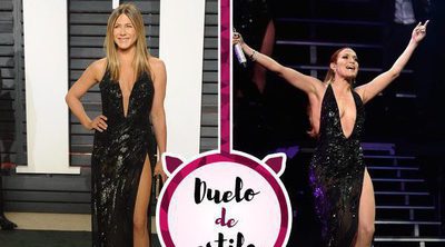 Jennifer Aniston y Jennifer Lopez enfrentadas por un Versace. ¿A quién le sienta mejor?