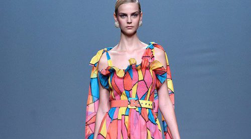 María Escoté homenajea a Lady Di en su colección primavera/verano 2018 para Madrid Fashion Week
