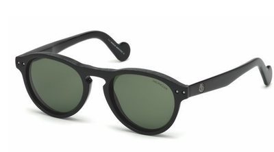 Moncler presenta la nueva colección primavera/verano 2018 de gafas de sol