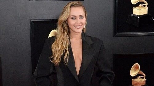 Miley Cyrus, Nina Dobrev y Tori Kelly, entre las mejor vestidas de los Grammy 2019
