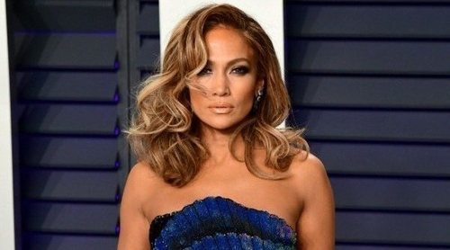 La evolución de estilismos de Jennifer Lopez: De una joven del Bronx a un icono del pop