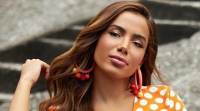 Anitta, la nueva chica Ipanema, presenta la colección primavera/verano 2019