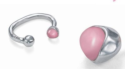 UNOde50 diseña una pulsera para apoyar a la investigación contra el cáncer de mama