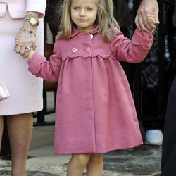 La Infanta Leonor con un abrigo rosa