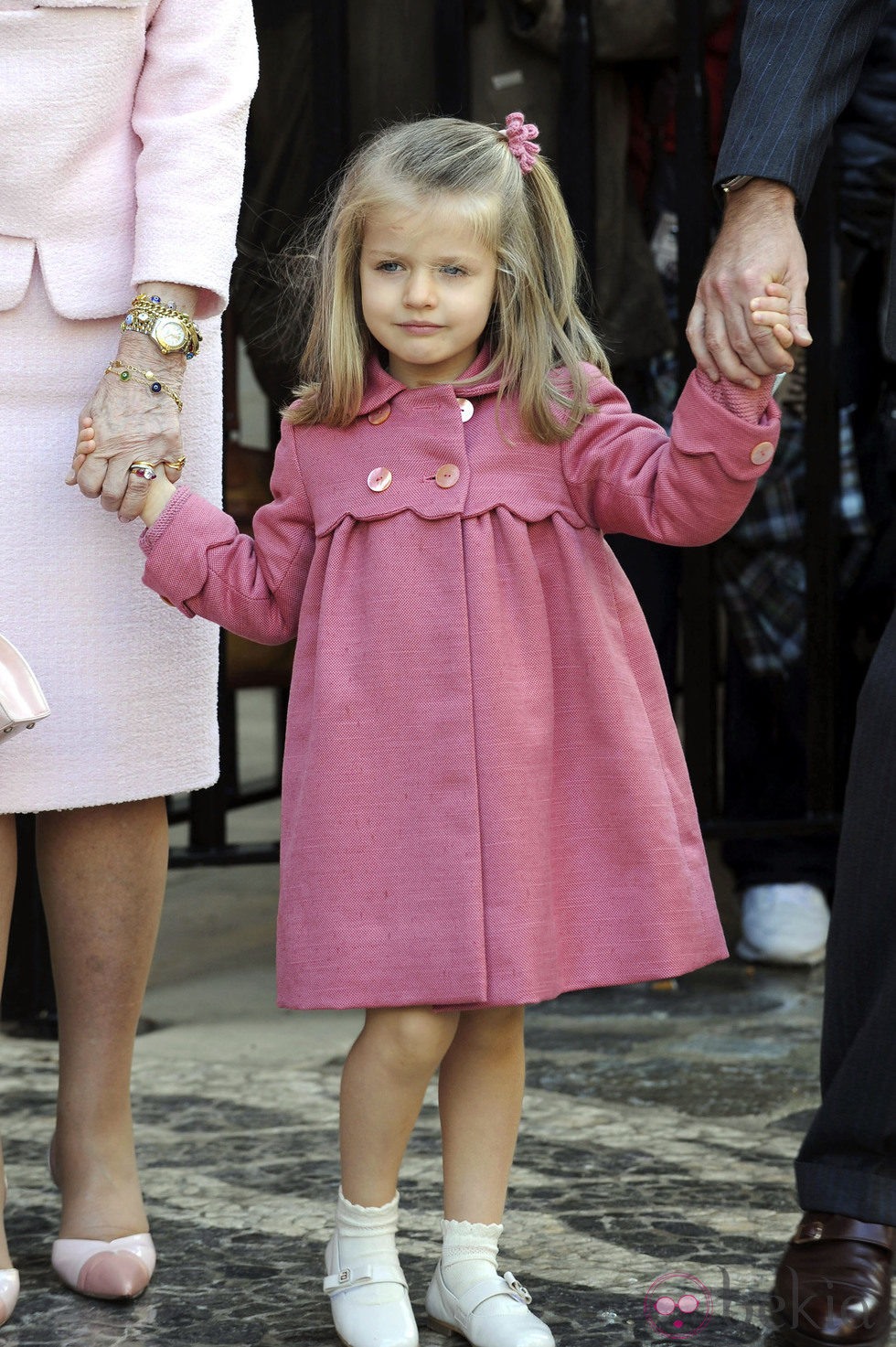 La Infanta Leonor con un abrigo rosa