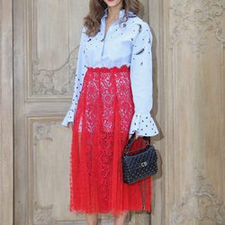 Jessica Alba en el desfile de Valentino en la París Fashion Week