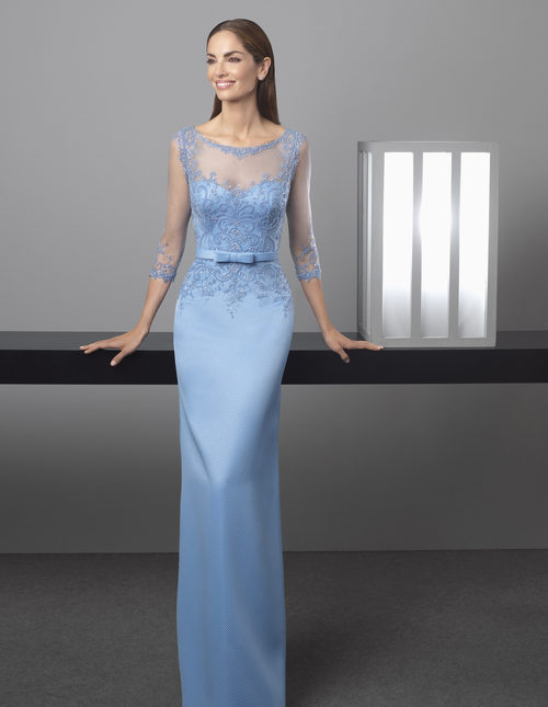 Eugenia Silva con un vestido serenity de Rosa Clará colección 'Cocktail 2017'