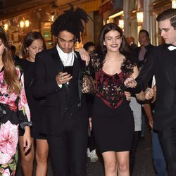 Los jóvenes 'millennials' en la nueva campaña primavera/verano 2017 de Dolce & Gabbana