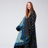 Conjunto de seda y abrigo oversize de la colección 'Kenzo x H&M'