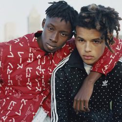 Chaquetas roja y negra de la colección de Adidas y Pharrell Williams